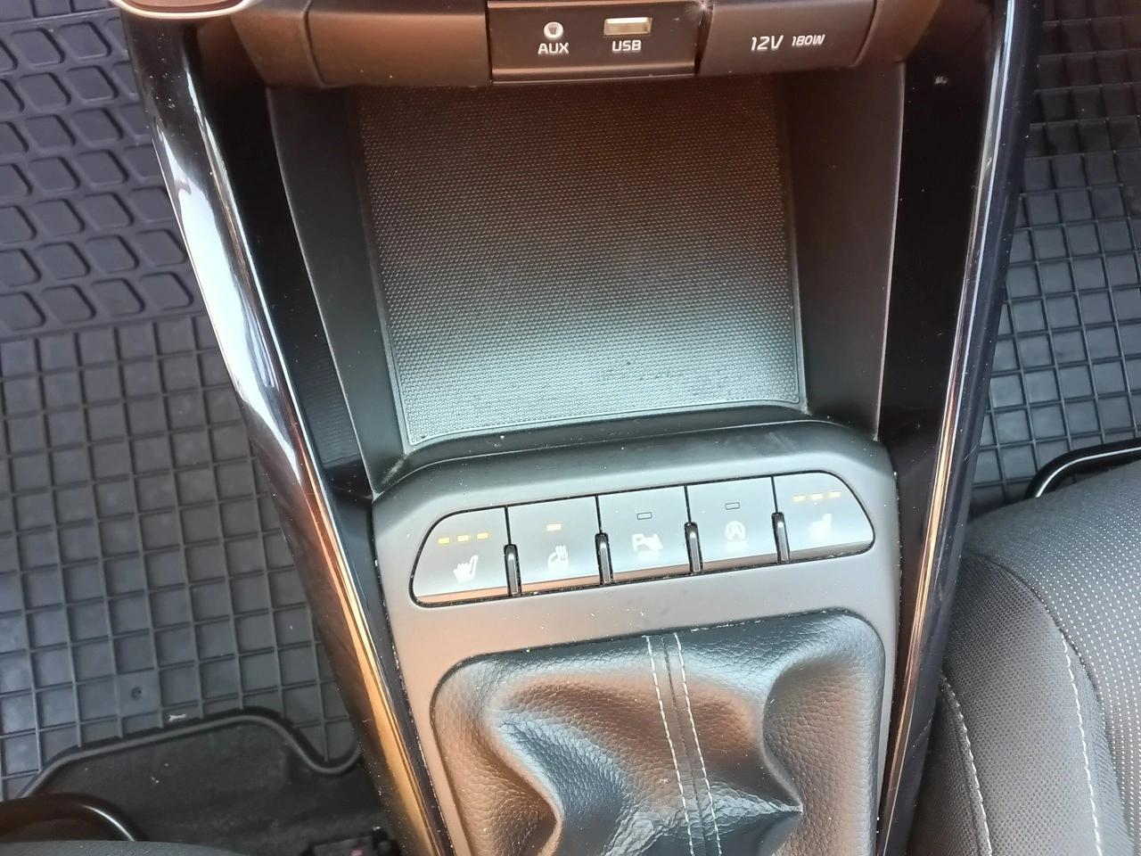 Kia Rio - Zdjęcie 21