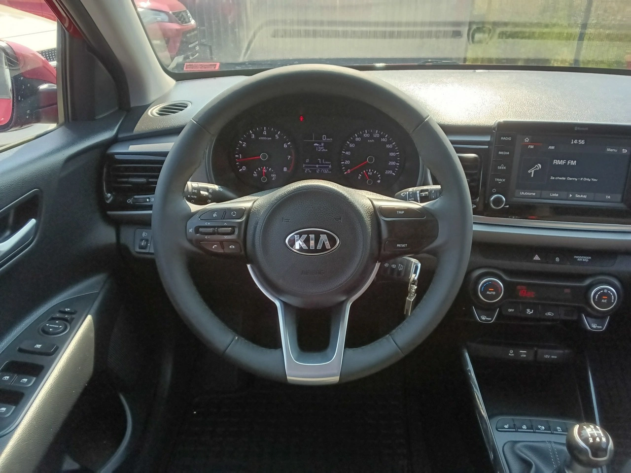 Kia Rio - Zdjęcie 23