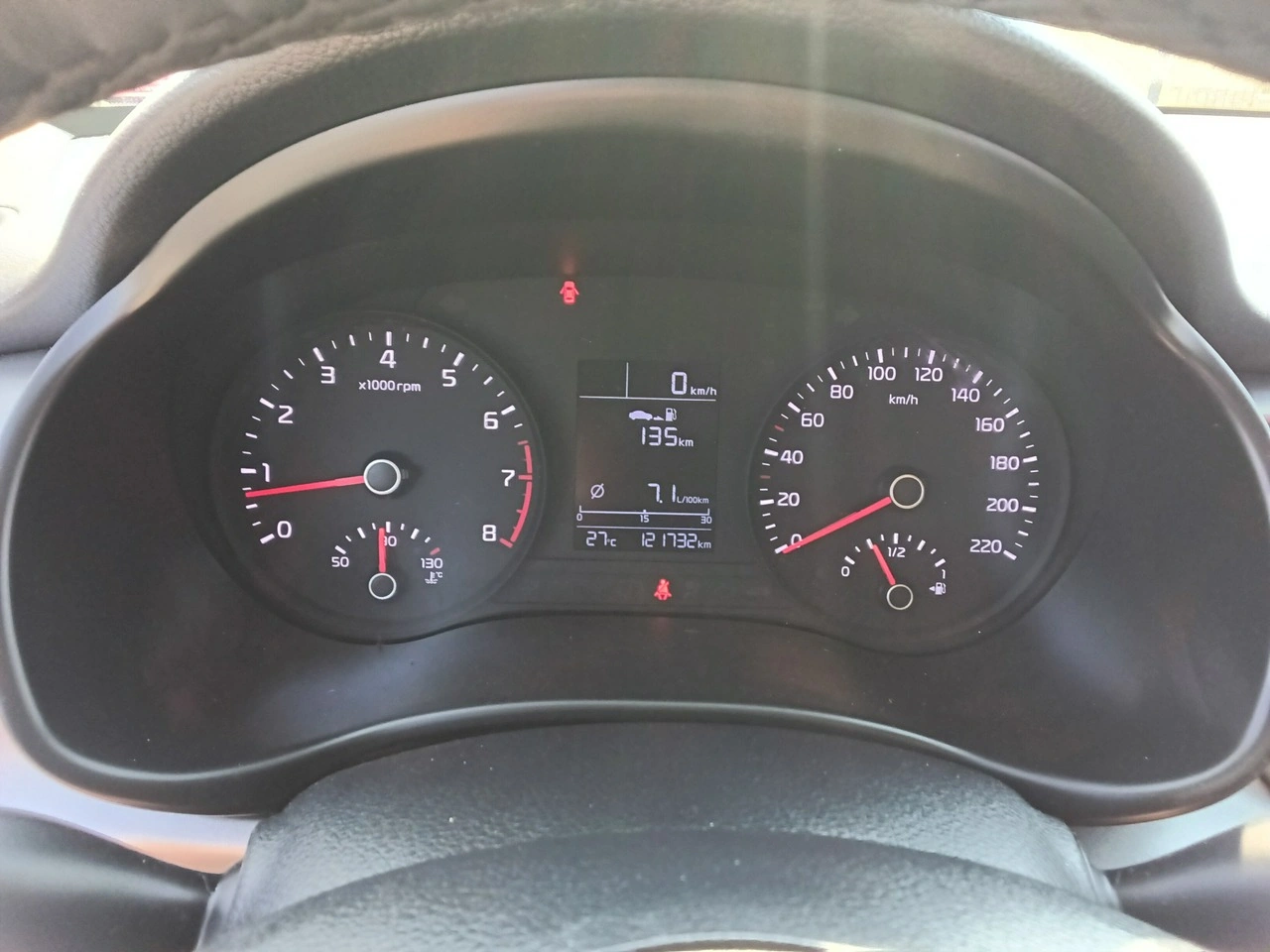 Kia Rio - Zdjęcie 25