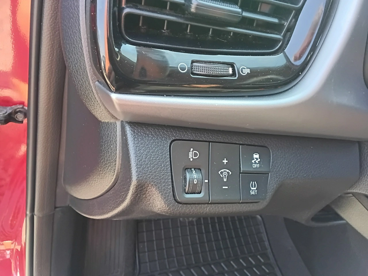 Kia Rio - Zdjęcie 26
