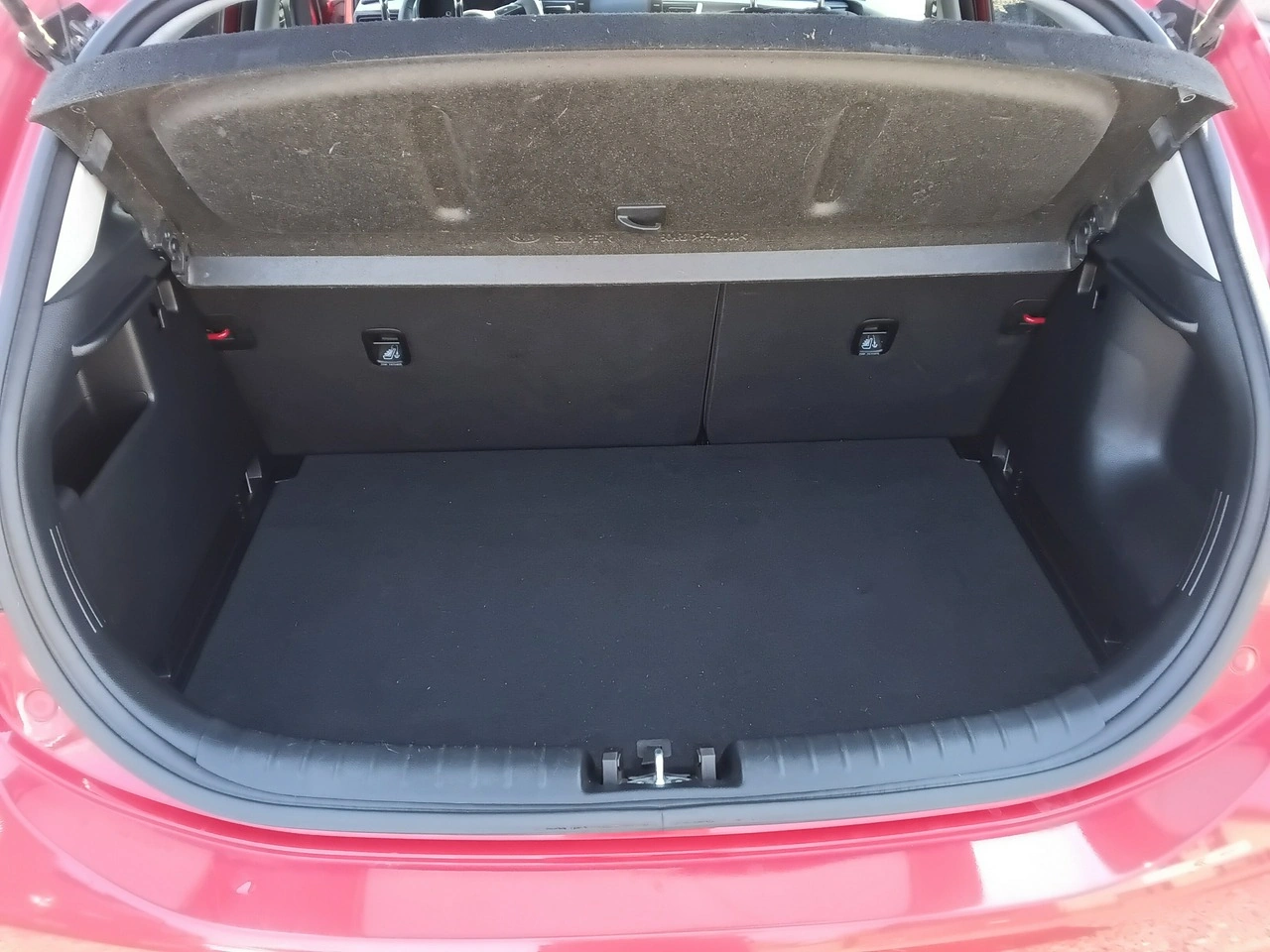 Kia Rio - Zdjęcie 29
