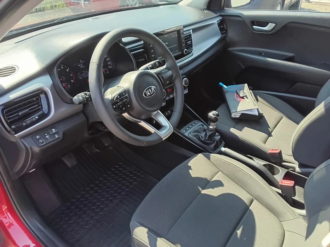 Kia Rio - Zdjęcie 8
