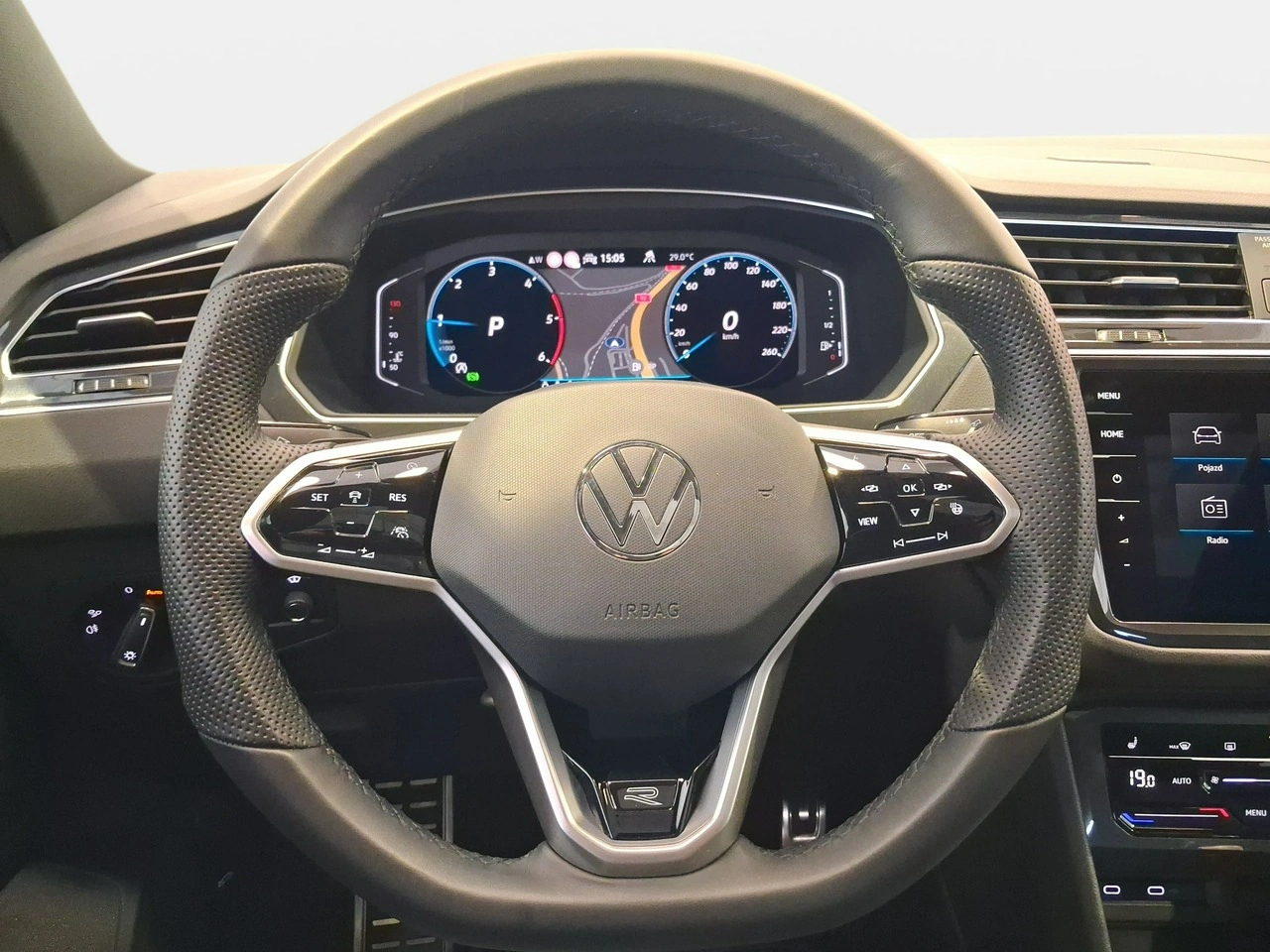 Volkswagen Tiguan - Zdjęcie 16