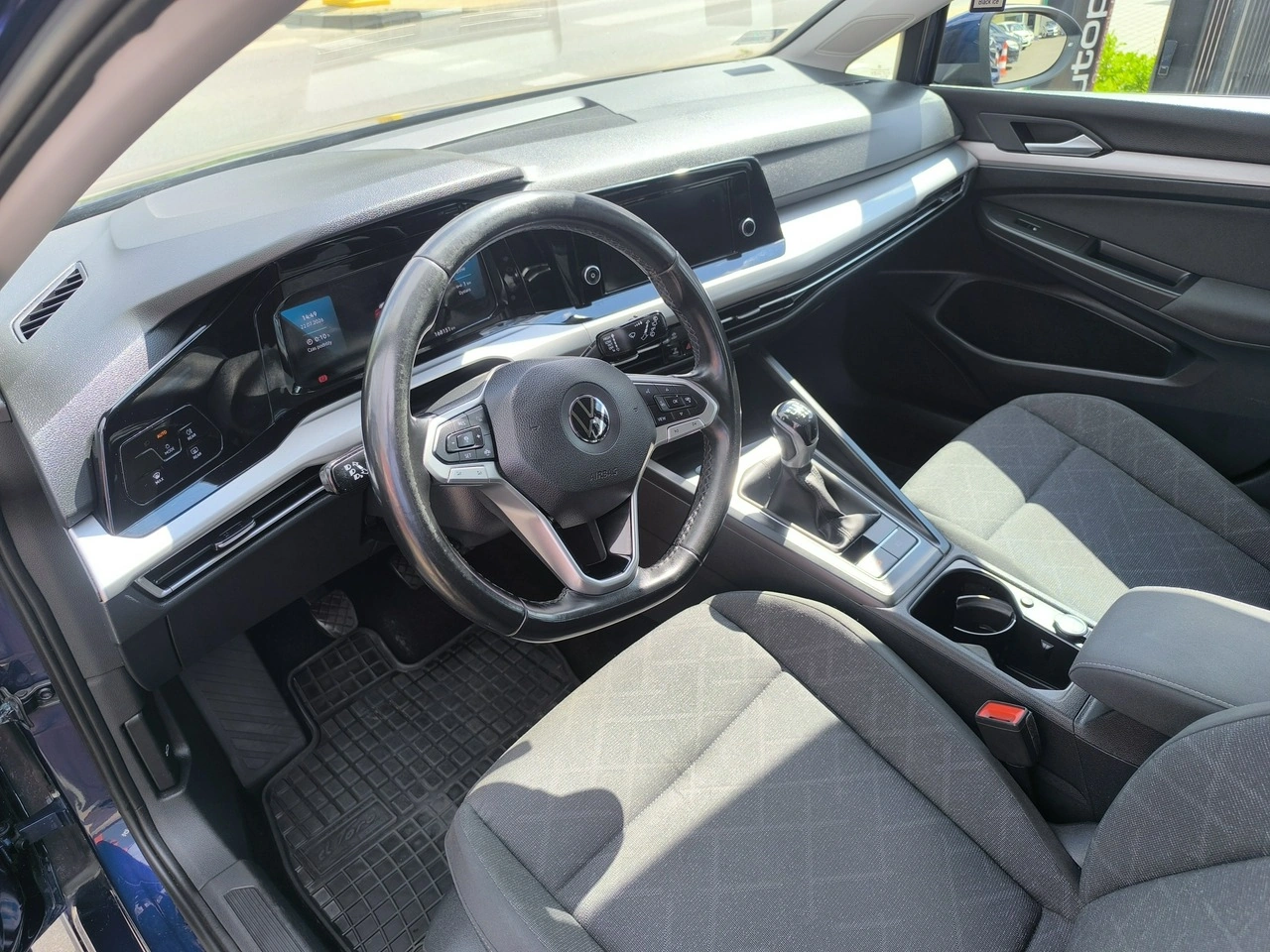 Volkswagen Golf - Zdjęcie 13