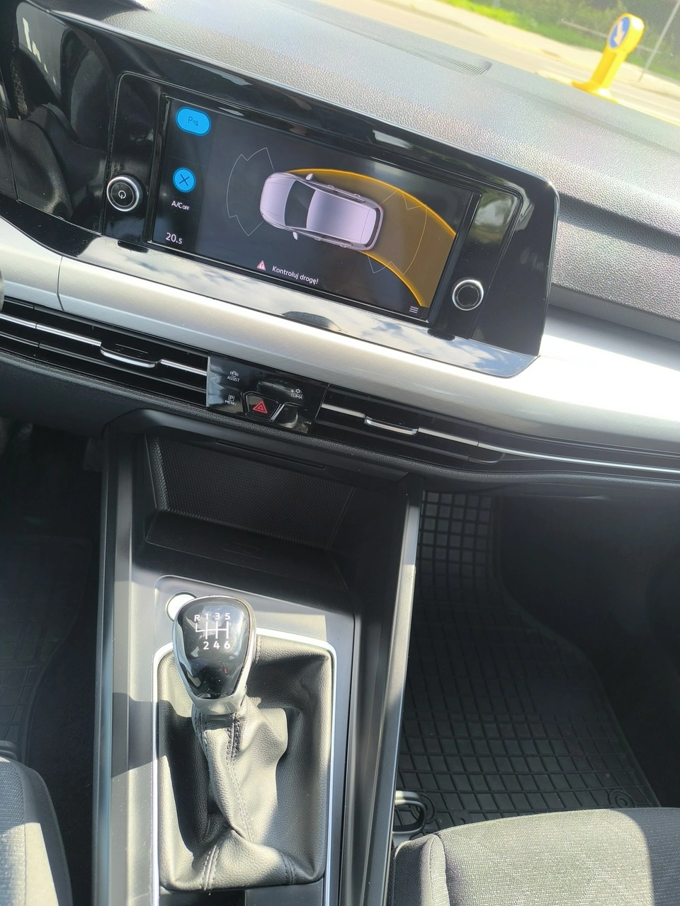 Volkswagen Golf - Zdjęcie 17