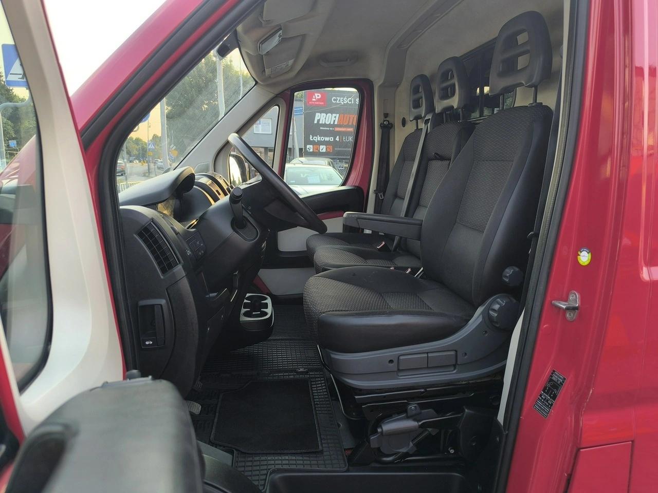 Peugeot Boxer - Zdjęcie 16