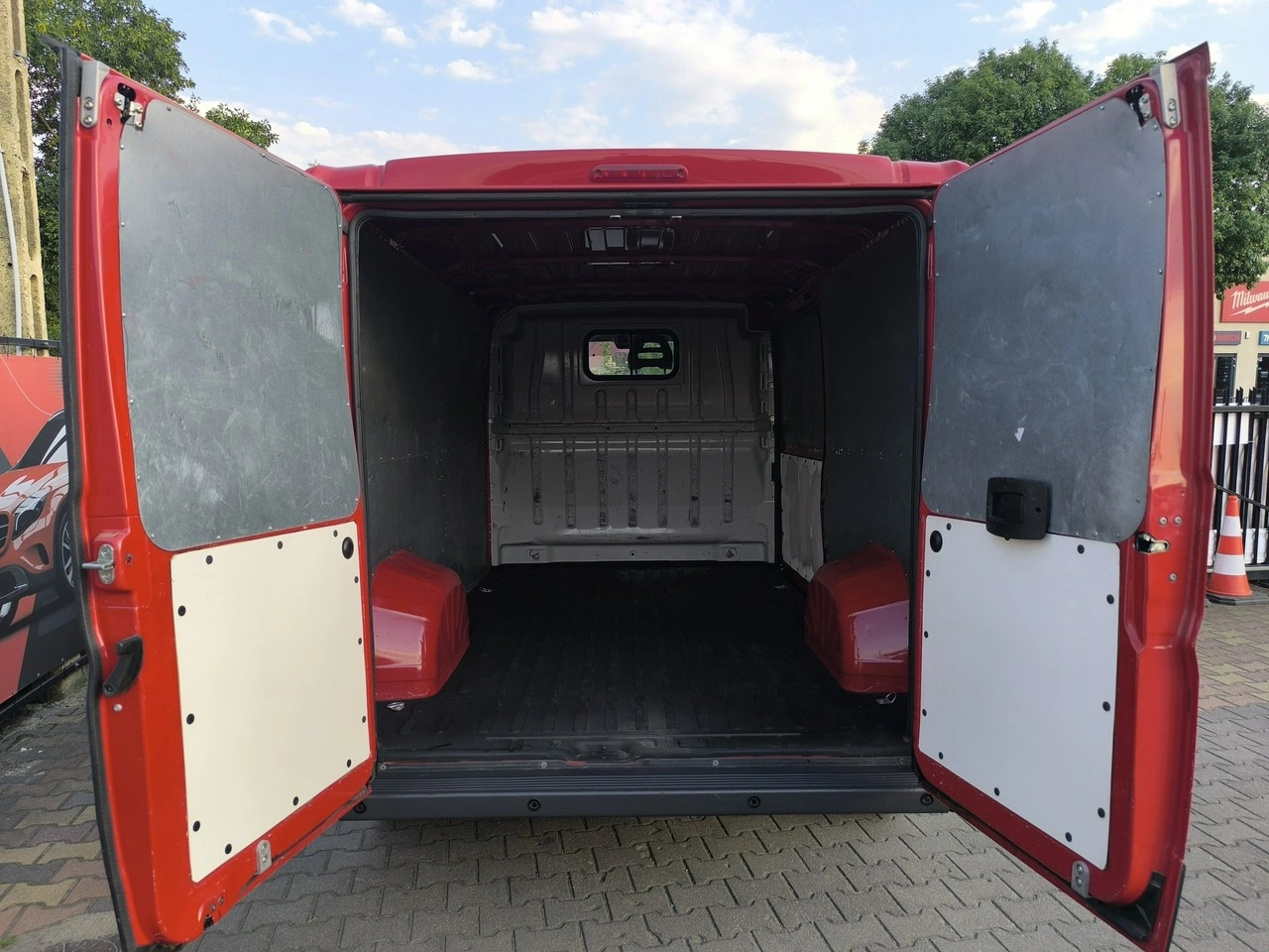 Peugeot Boxer - Zdjęcie 22