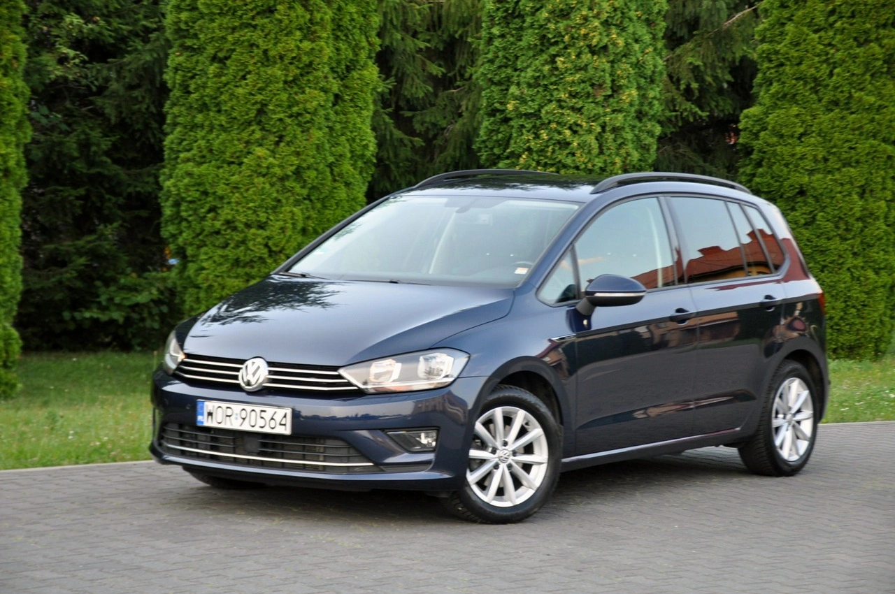 Volkswagen Golf Sportsvan - Zdjęcie 9