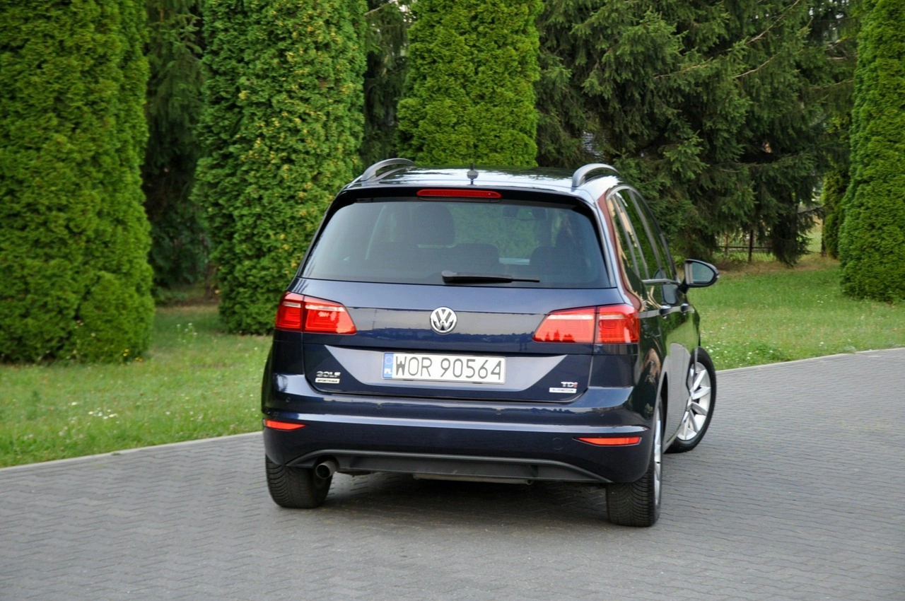 Volkswagen Golf Sportsvan - Zdjęcie 6