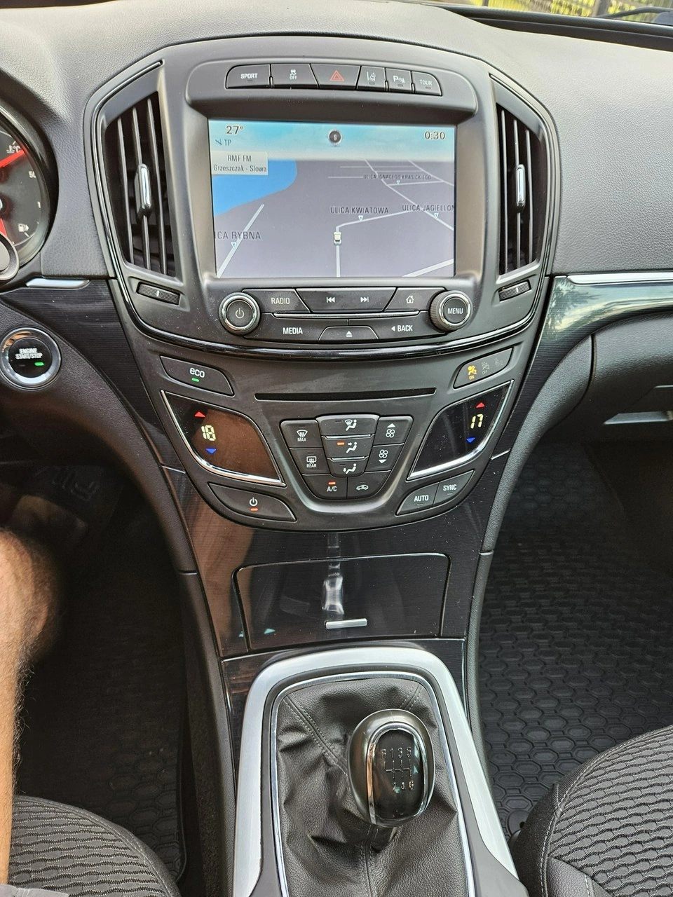 Opel Insignia - Zdjęcie 13