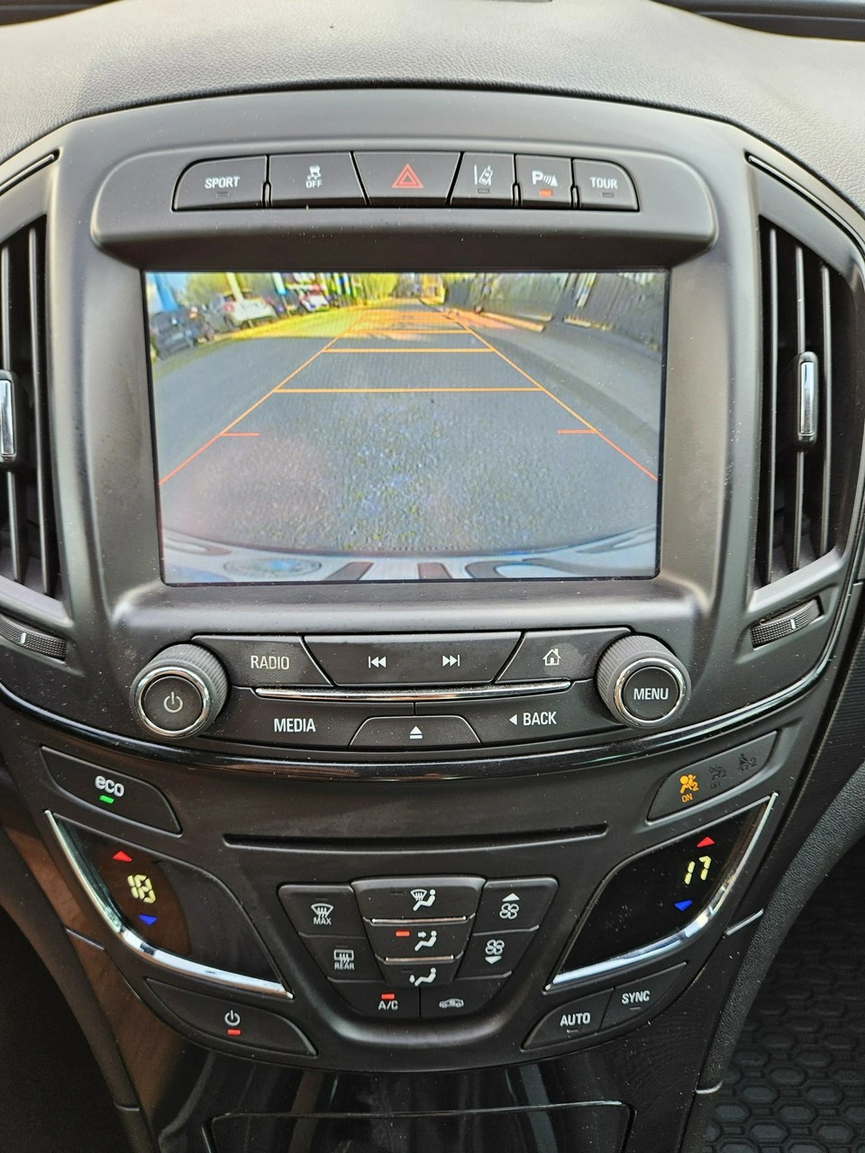 Opel Insignia - Zdjęcie 14