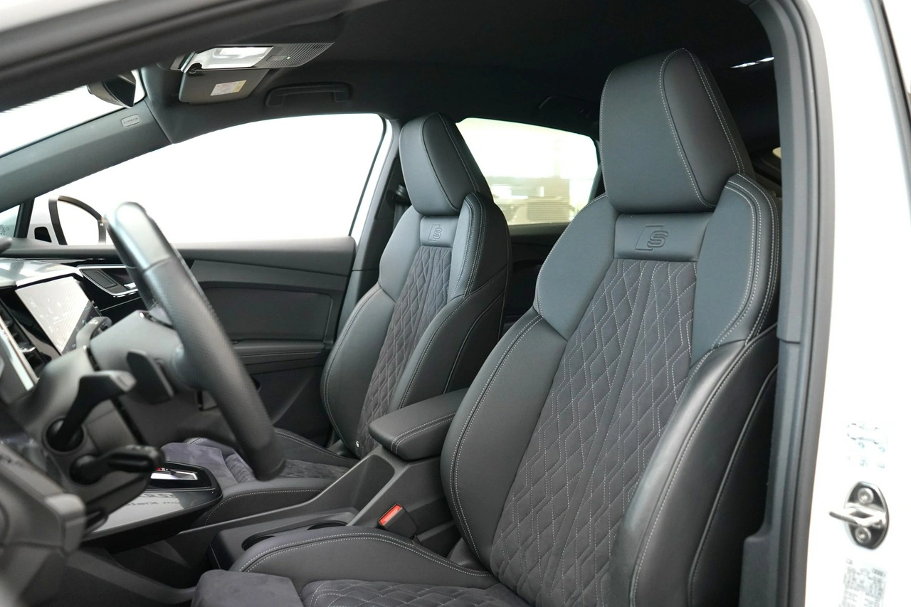 Audi Q4 e-tron - Zdjęcie 11