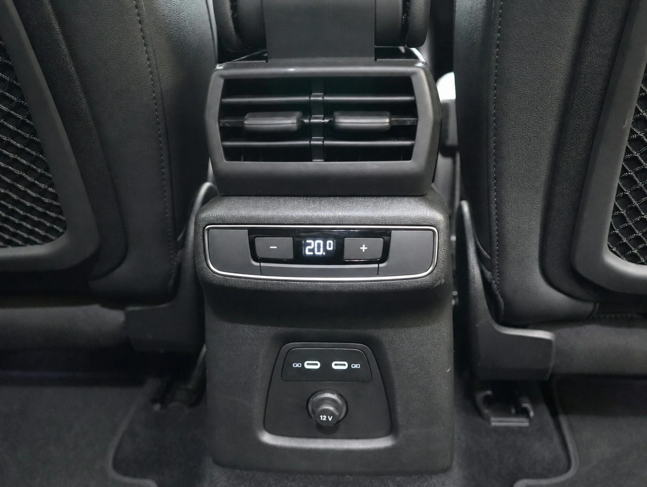 Audi Q4 e-tron - Zdjęcie 29