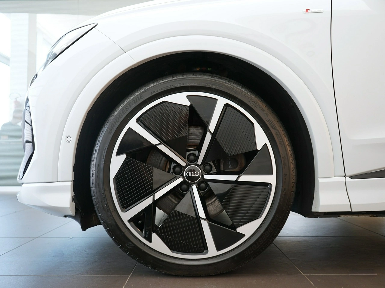Audi Q4 e-tron - Zdjęcie 6