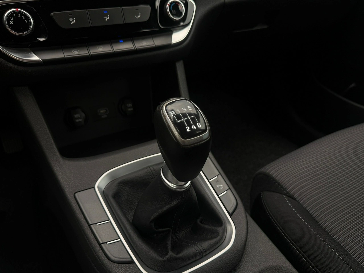 Hyundai i30 - Zdjęcie 23