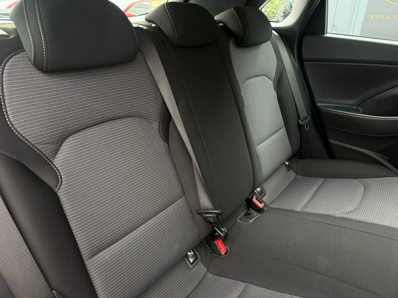 Hyundai i30 - Zdjęcie 29