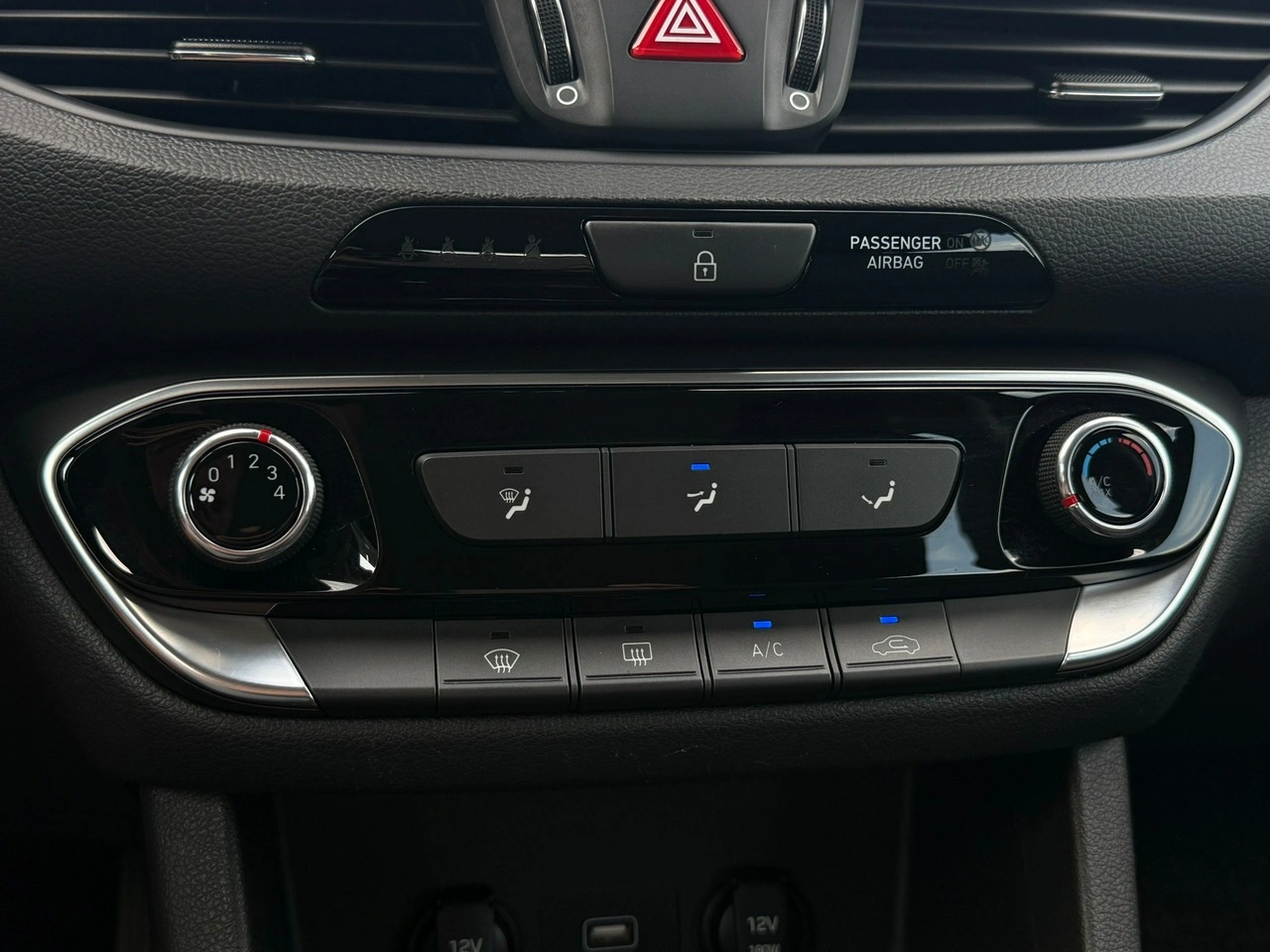 Hyundai i30 - Zdjęcie 22