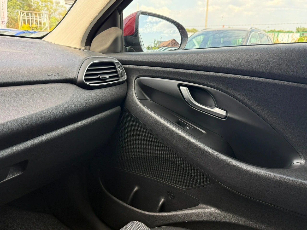 Hyundai i30 - Zdjęcie 25