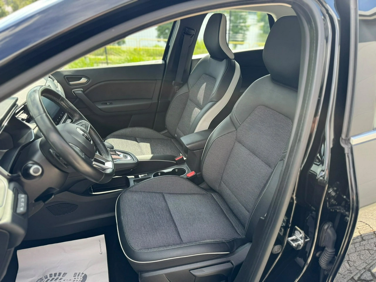 Renault Captur - Zdjęcie 11
