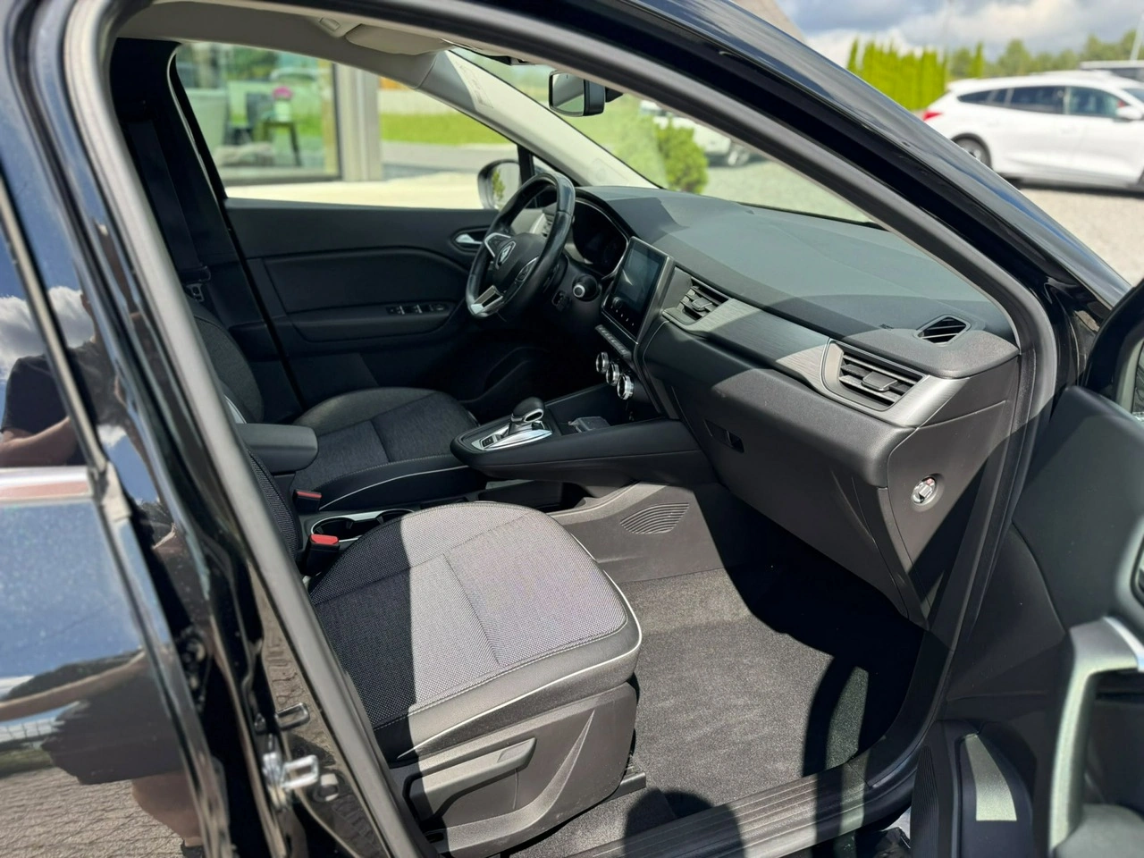 Renault Captur - Zdjęcie 18