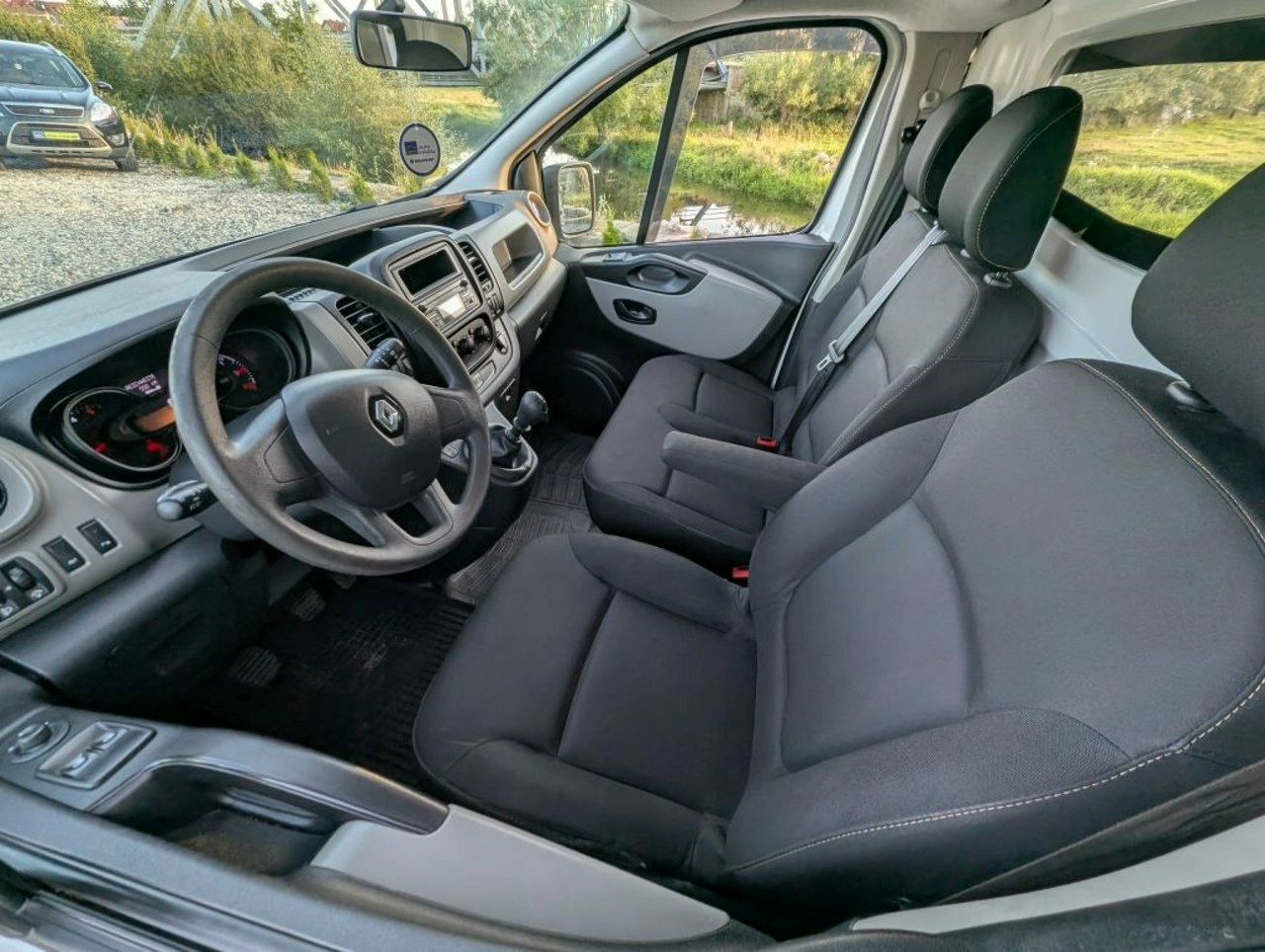 Renault Trafic - Zdjęcie 20