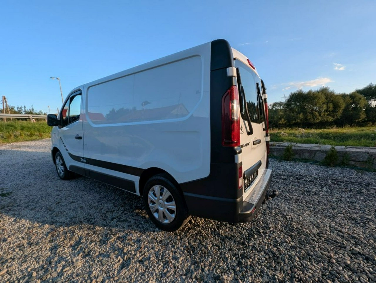 Renault Trafic - Zdjęcie 10