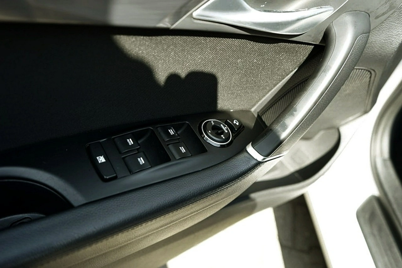 Hyundai i40 - Zdjęcie 11