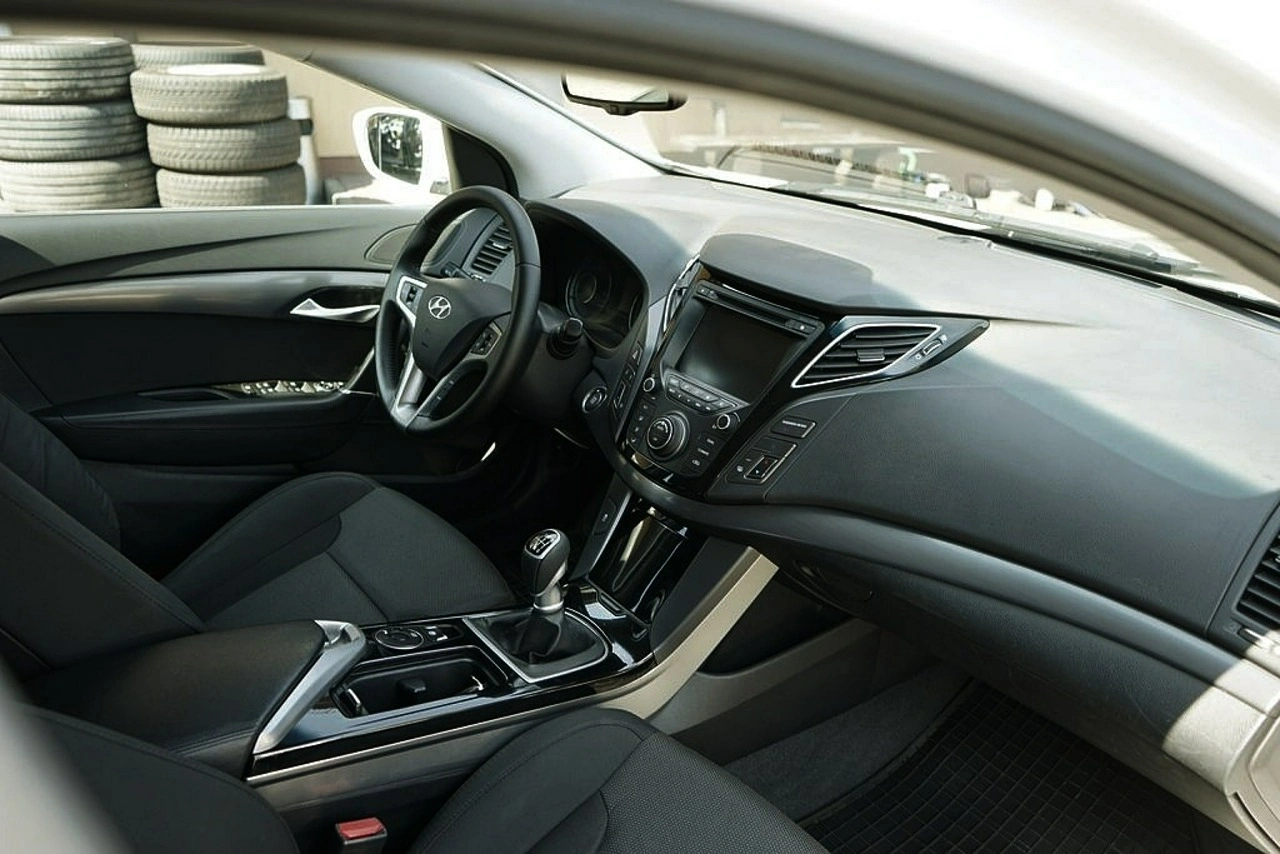 Hyundai i40 - Zdjęcie 15