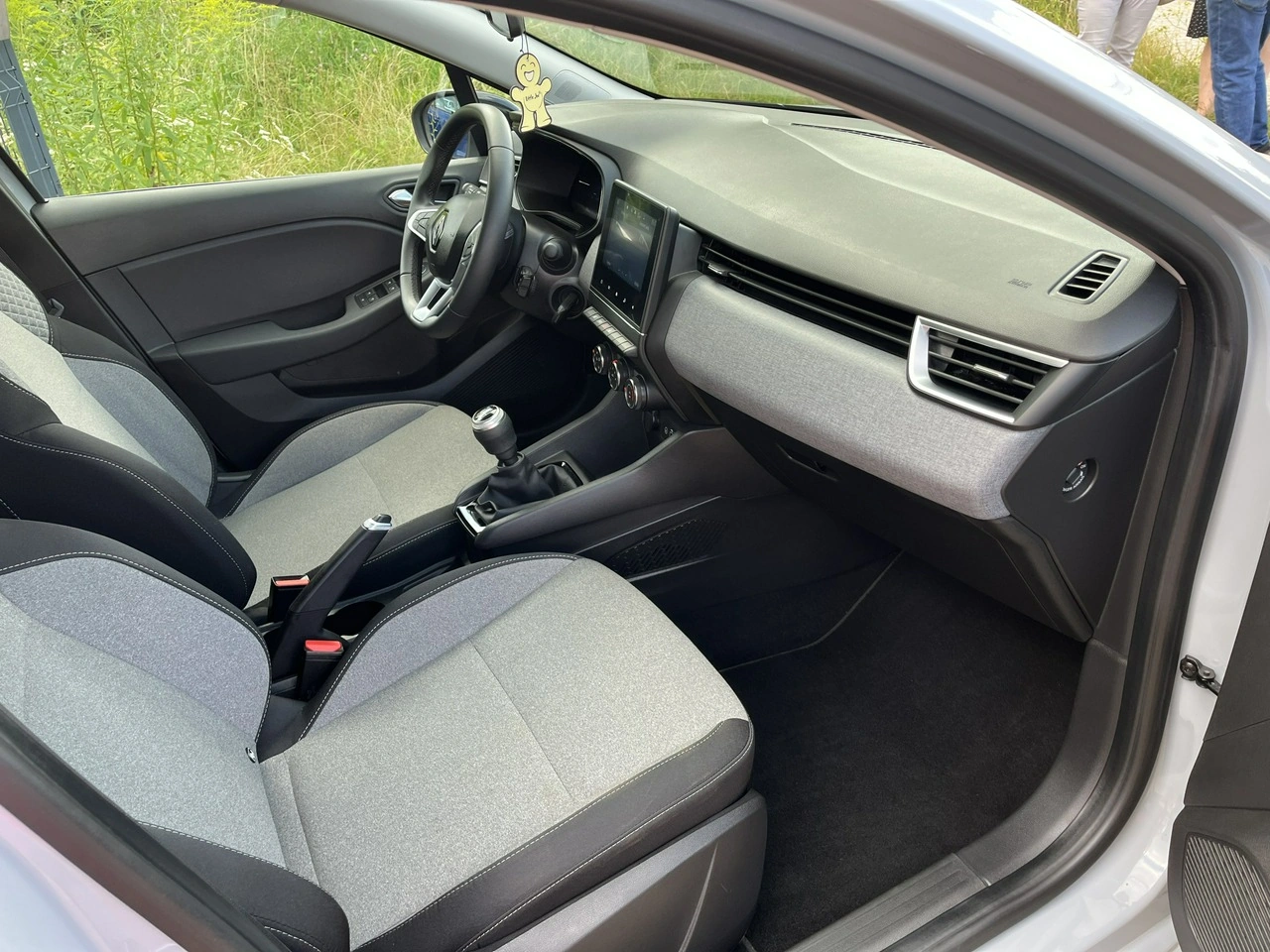 Renault Clio - Zdjęcie 21