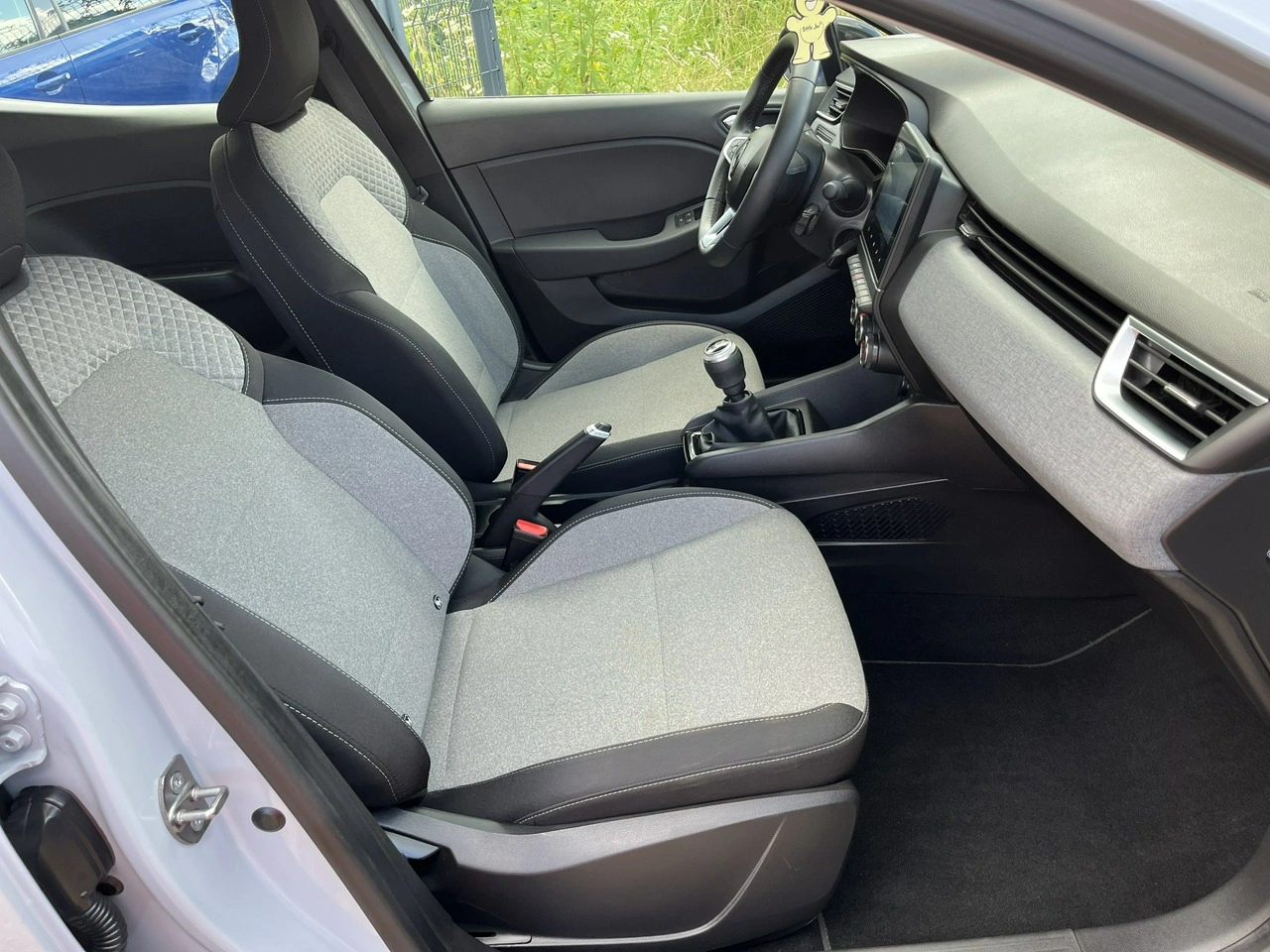 Renault Clio - Zdjęcie 22