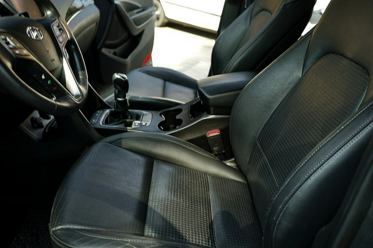 Hyundai Santa Fe - Zdjęcie 14