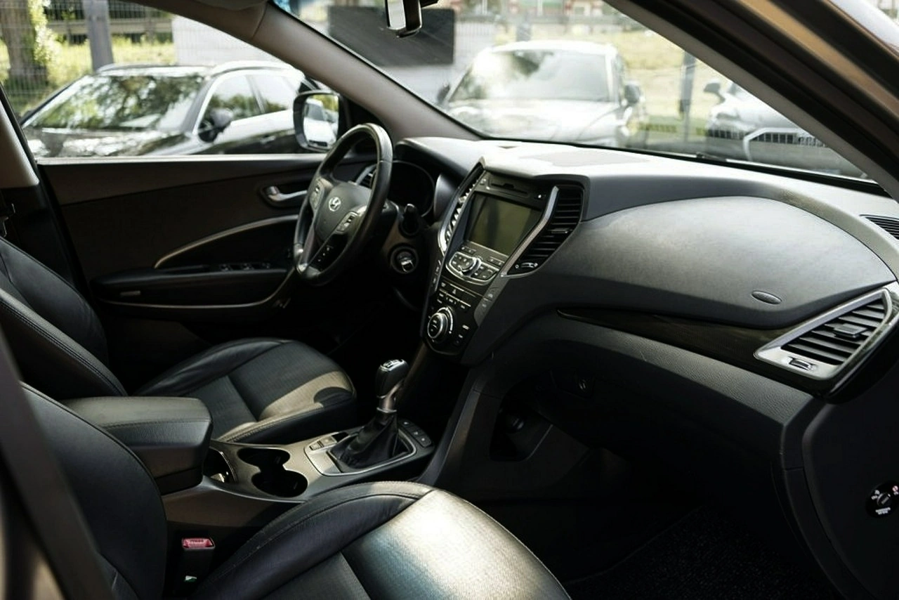 Hyundai Santa Fe - Zdjęcie 23