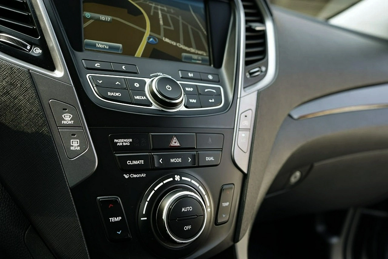 Hyundai Santa Fe - Zdjęcie 25