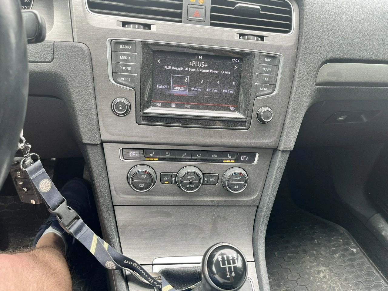Volkswagen Golf - Zdjęcie 10