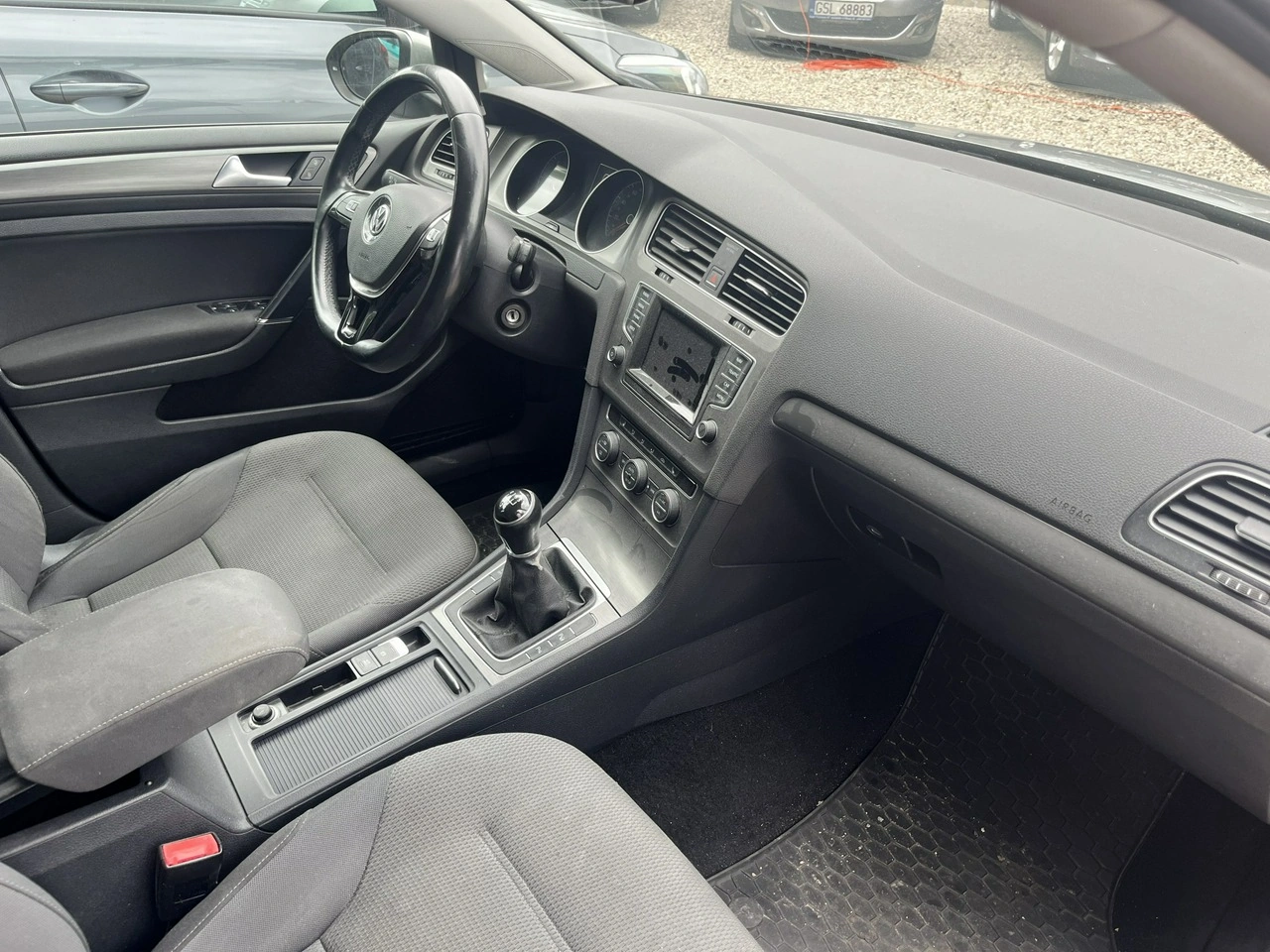 Volkswagen Golf - Zdjęcie 12