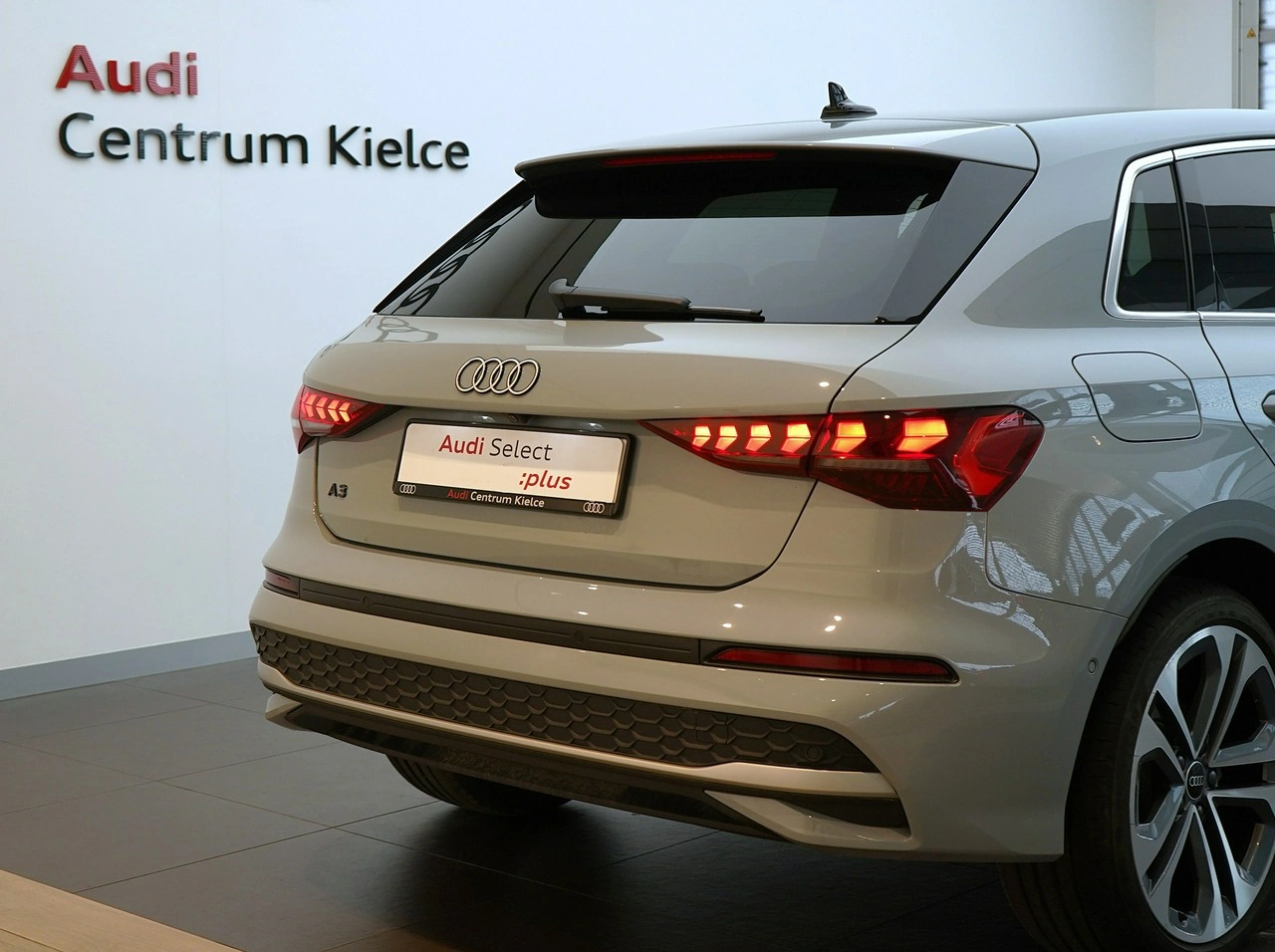 Audi A3 - Zdjęcie 10