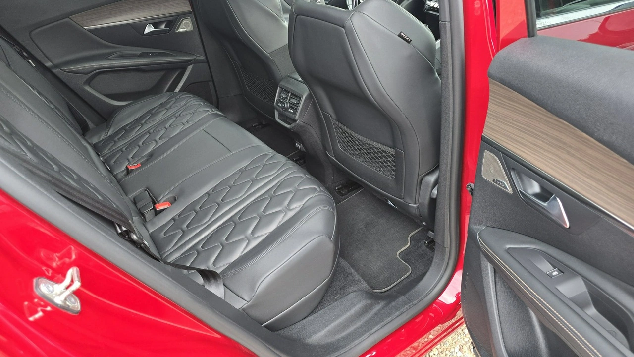 Peugeot 3008 - Zdjęcie 13