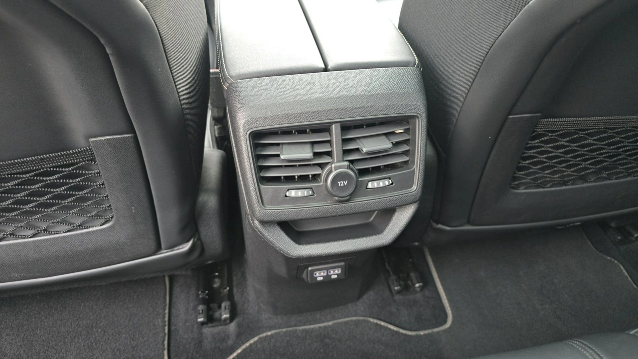 Peugeot 3008 - Zdjęcie 18