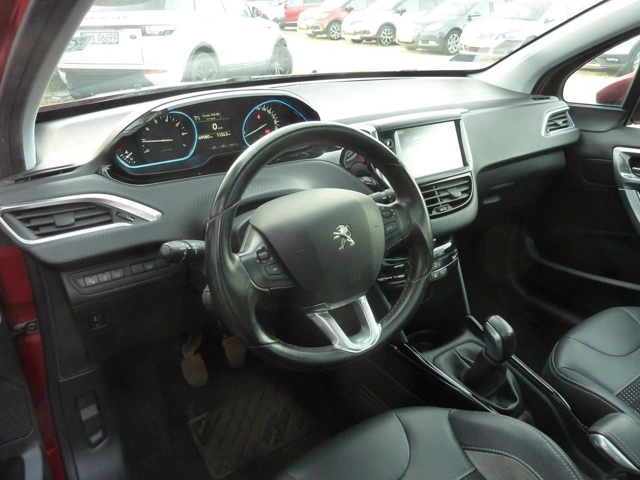 Peugeot 2008 - Zdjęcie 11