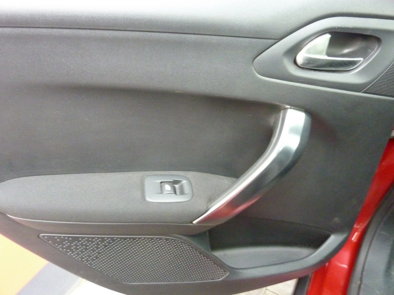 Peugeot 2008 - Zdjęcie 30