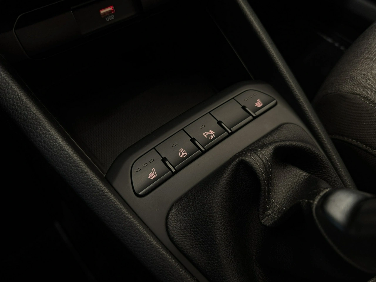 Kia Stonic - Zdjęcie 26