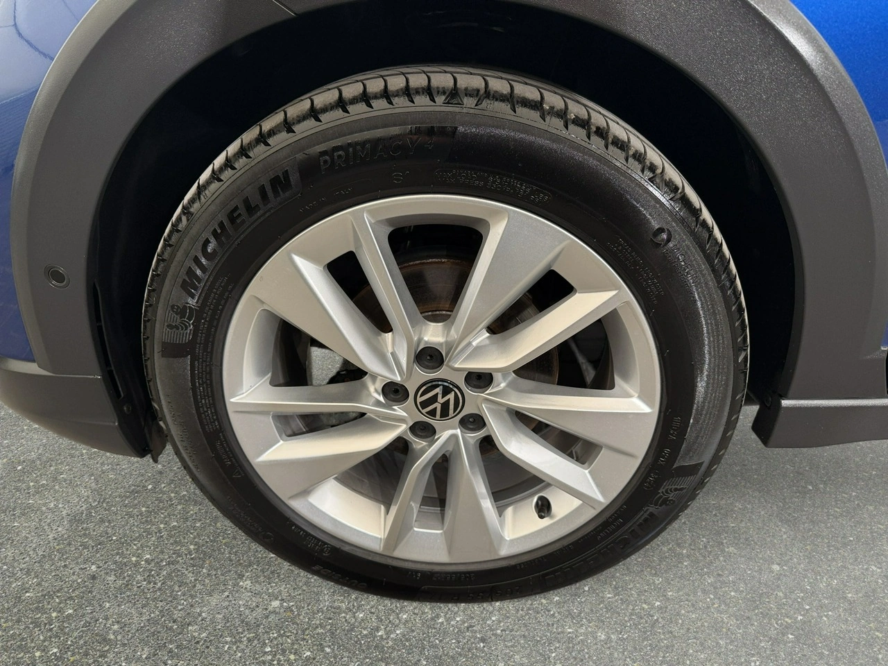 Volkswagen Taigo - Zdjęcie 9