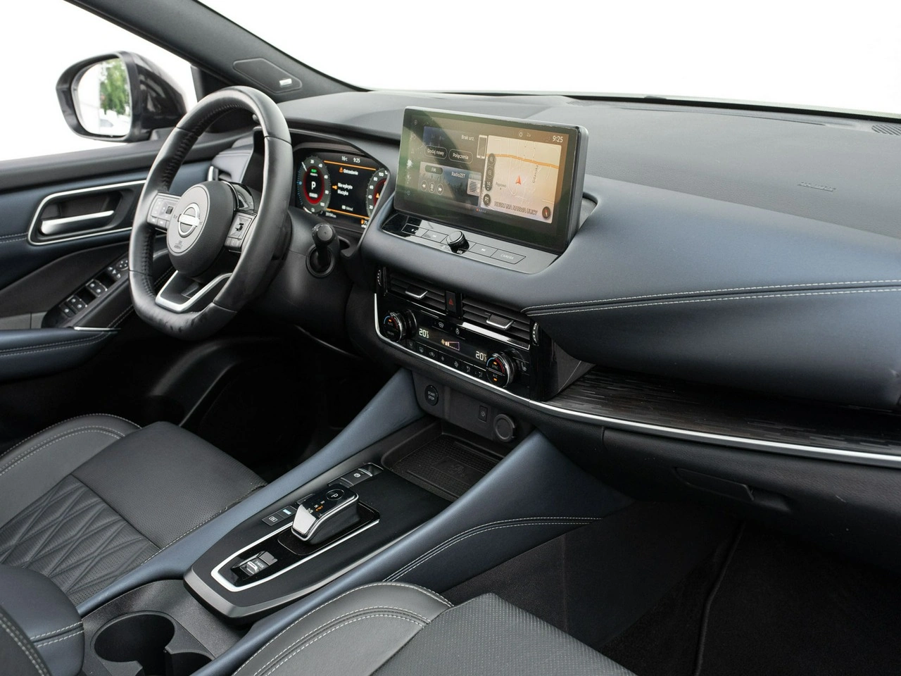 Nissan Qashqai - Zdjęcie 31