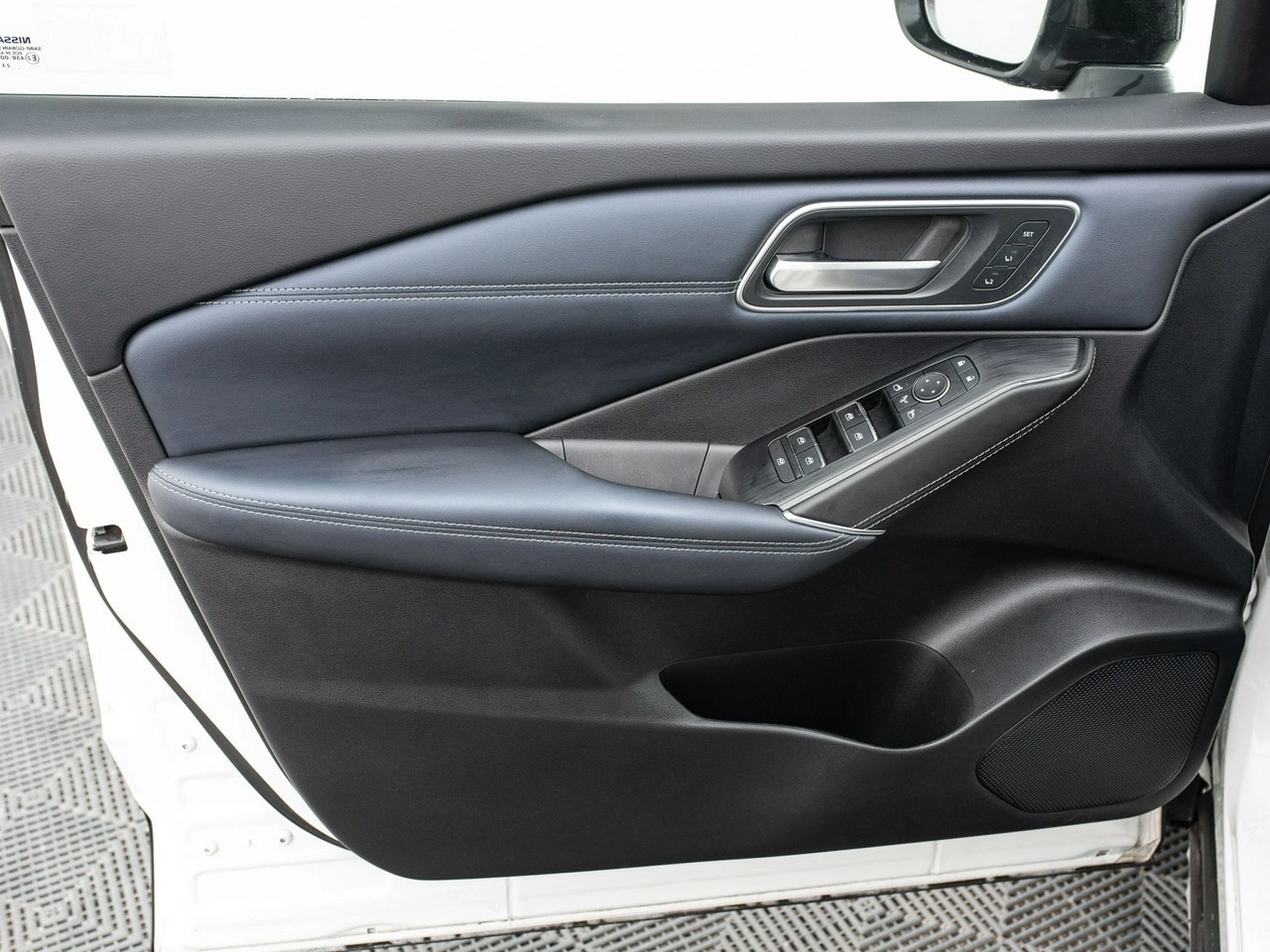 Nissan Qashqai - Zdjęcie 8