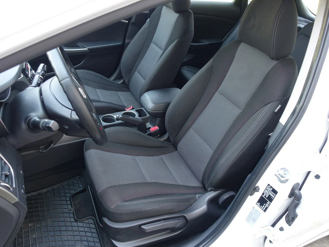 Hyundai i30 - Zdjęcie 13