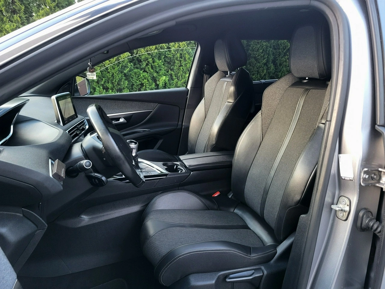 Peugeot 5008 - Zdjęcie 15