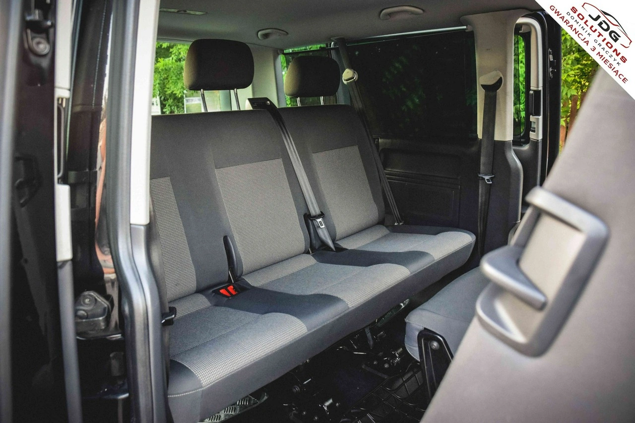 Volkswagen Caravelle - Zdjęcie 26