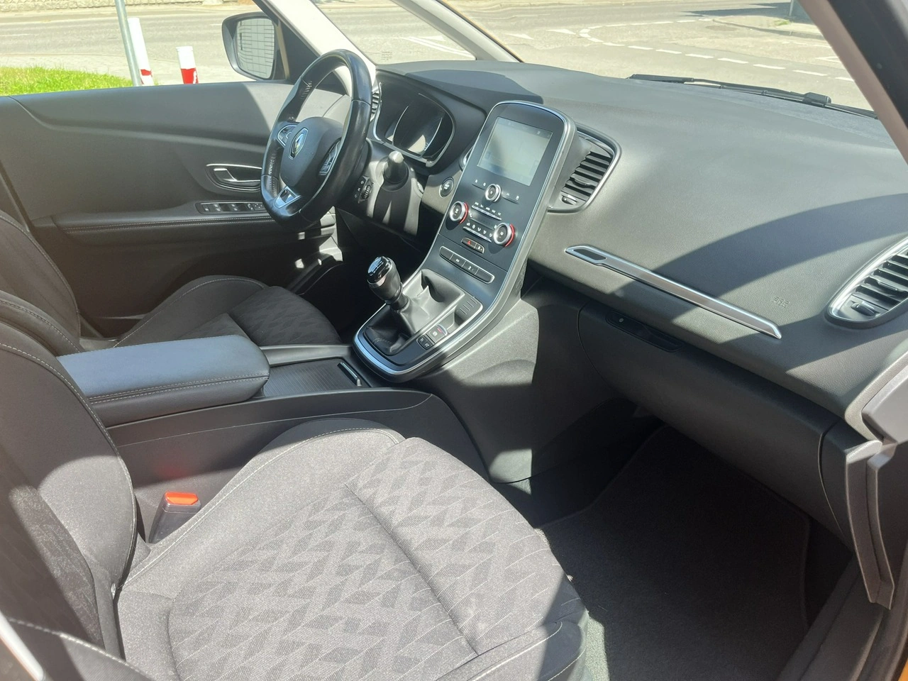 Renault Scenic - Zdjęcie 9