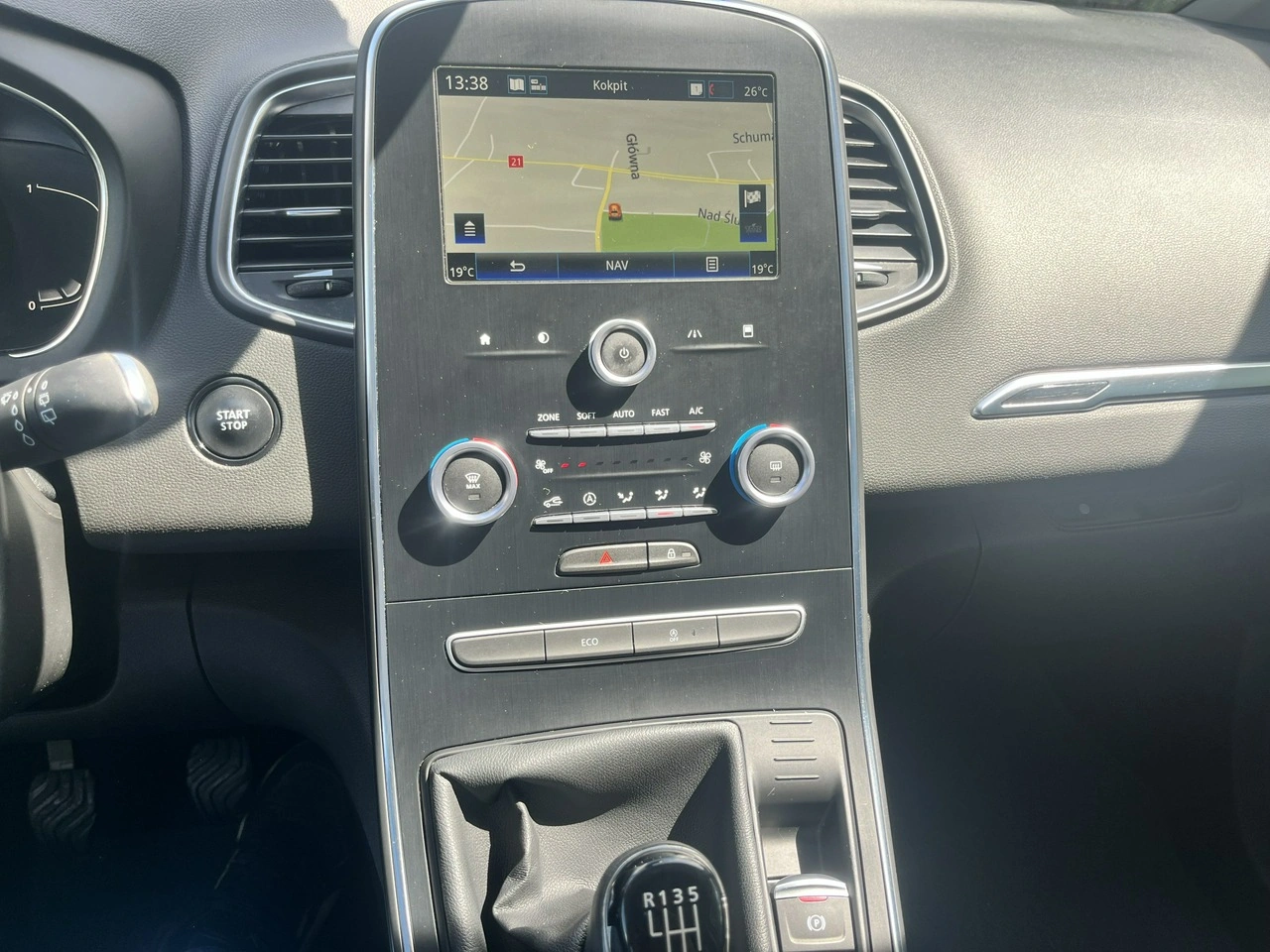 Renault Scenic - Zdjęcie 10