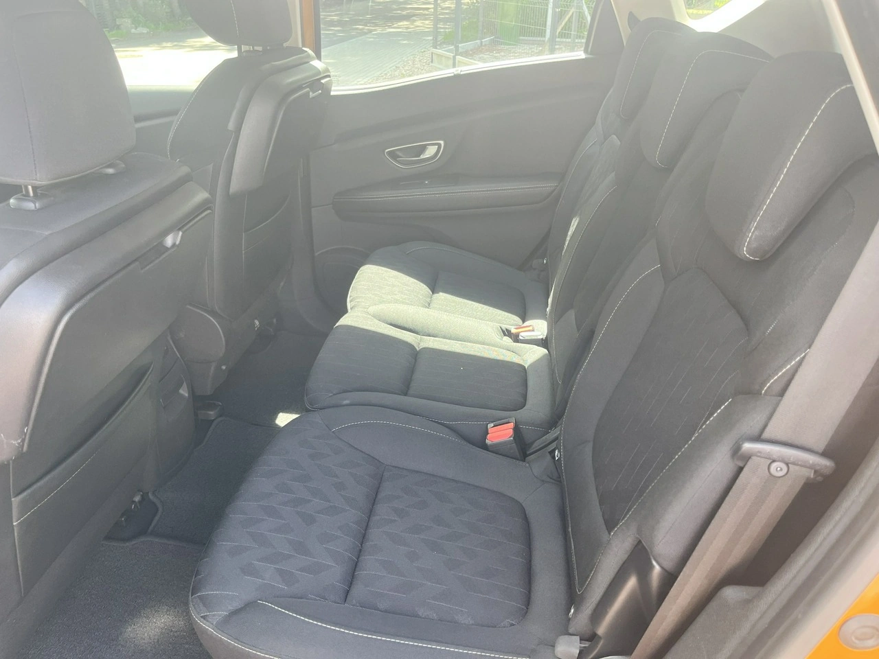 Renault Scenic - Zdjęcie 12